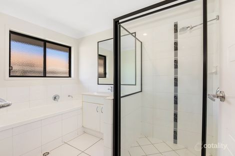 Property photo of 7 Pencarrow Crescent Raceview QLD 4305