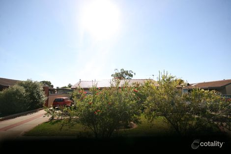 25 Tingira Dr, O'Sullivan Beach, SA 5166