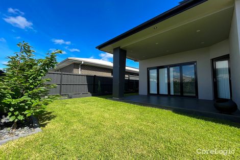 Property photo of 8 Mornington Grove Gledswood Hills NSW 2557