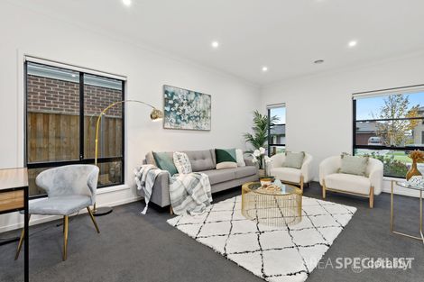 Property photo of 24 Seachange Parade Lyndhurst VIC 3975