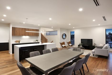 Property photo of 163 Oateson Skyline Drive Seven Hills QLD 4170