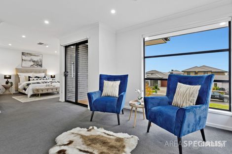 Property photo of 24 Seachange Parade Lyndhurst VIC 3975