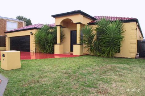Property photo of 8 Overton Close Rowville VIC 3178
