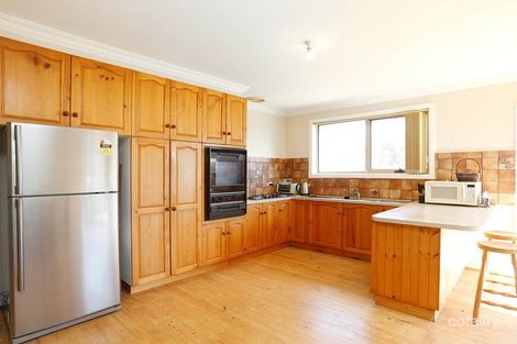 Property photo of 31 Nathan Drive Darley VIC 3340