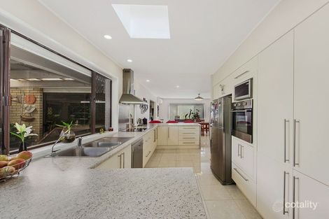 Property photo of 28 Horizon Drive Jamboree Heights QLD 4074