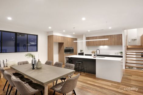 Property photo of 163 Oateson Skyline Drive Seven Hills QLD 4170