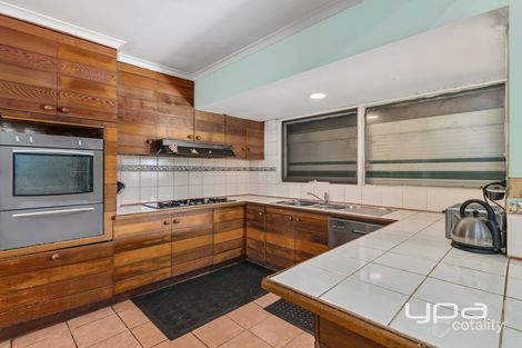 Property photo of 18 Sturt Road Melton South VIC 3338