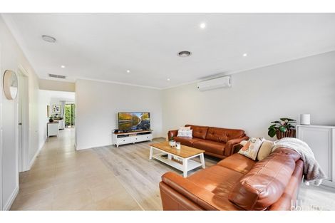 Property photo of 7/3 Austin Place Melton South VIC 3338