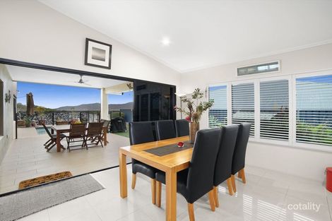 Property photo of 126 McFarlane Drive Kanimbla QLD 4870