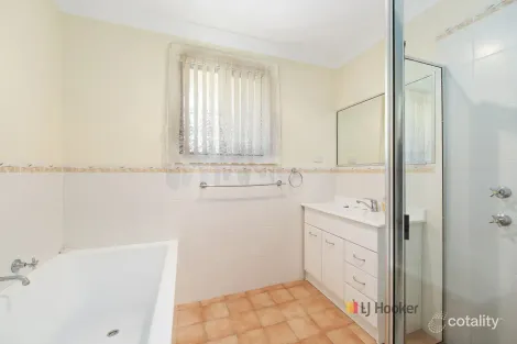 Property photo of 3A Fourth Avenue Toukley NSW 2263