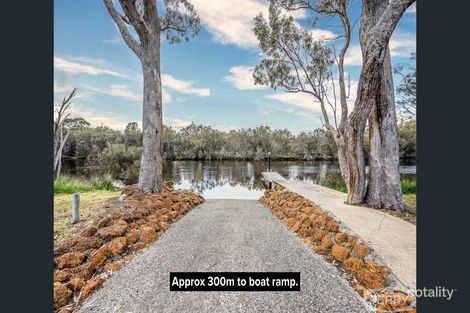 Property photo of 16 Redcliffe Road Greenfields WA 6210