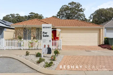 45 WARBURTON TRL, LAKELANDS, WA 6180