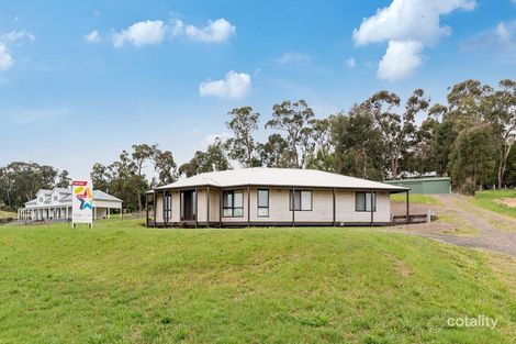 10 Shirley Lane, Healesville, VIC 3777