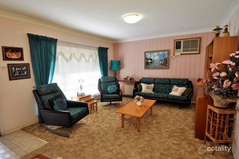 Property photo of 68 Curlew Crescent Woodberry NSW 2322