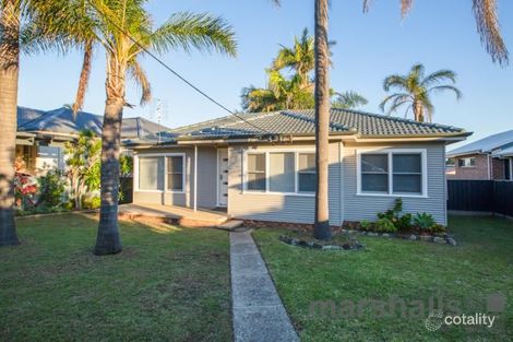 Property photo of 38 Cowlishaw Street Redhead NSW 2290