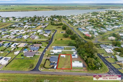 41 Beachmere St, Burnett Heads, QLD 4670