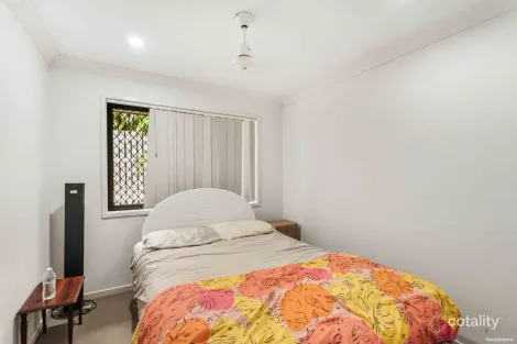 Property photo of 13 Zac Court Urraween QLD 4655