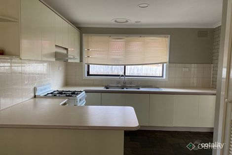 Property photo of 75 Stevenage Crescent Deer Park VIC 3023