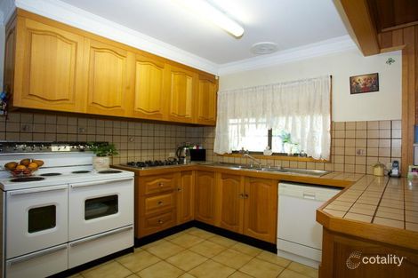 Property photo of 17 Citrus Avenue Horsham VIC 3400
