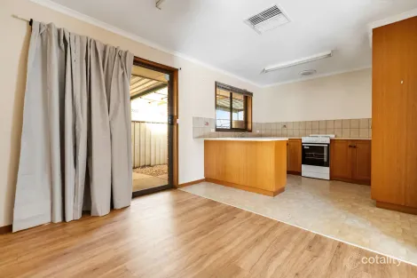 Property photo of 2/31 Flamingo Drive Mildura VIC 3500