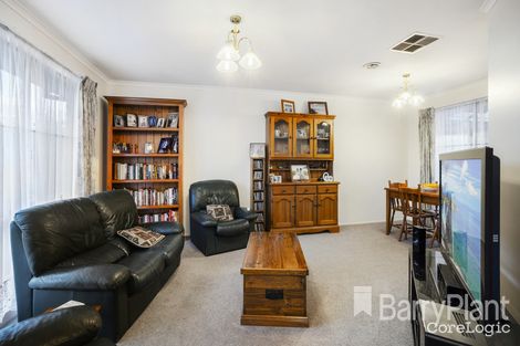 Property photo of 2 Farnborough Place Hoppers Crossing VIC 3029