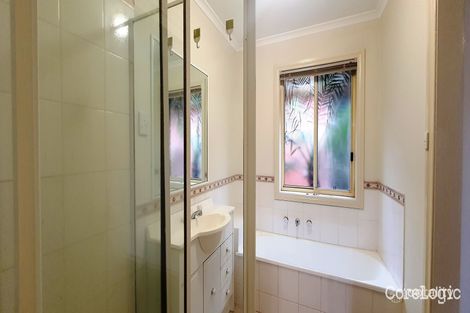 Property photo of 2/19 Martin Place Glen Waverley VIC 3150