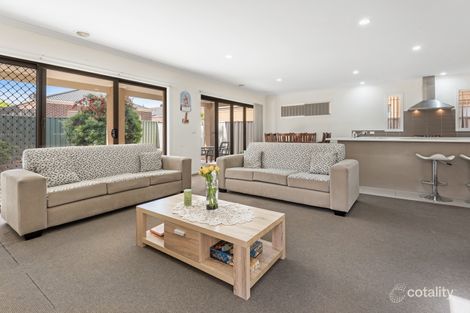 Property photo of 64 Lawson Way Caroline Springs VIC 3023