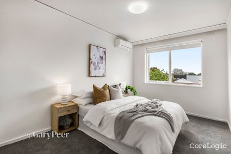 Property photo of 23/1 Whitehall Court Caulfield North VIC 3161