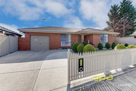 9 Gunbower Cres, Meadow Heights, VIC 3048