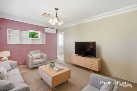 Property photo of 24 Thomas Street Picnic Point NSW 2213