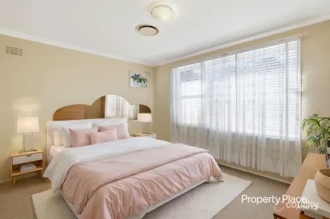 Property photo of 24 Thomas Street Picnic Point NSW 2213