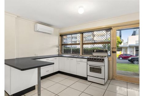 Property photo of 1/16 Isedale Street Wooloowin QLD 4030