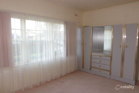 Property photo of 92 Vines Road Hamlyn Heights VIC 3215