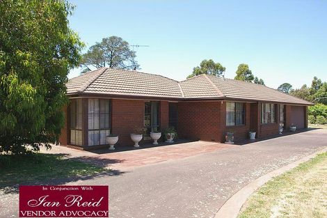 23 White Ave, Romsey, VIC 3434