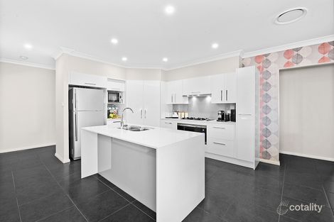 Property photo of 8 Champagne Road Edmondson Park NSW 2174