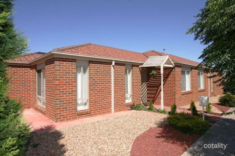 Property photo of 18 Phoenix Court Roxburgh Park VIC 3064