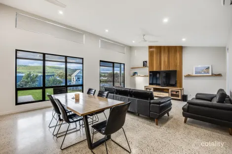 Property photo of 5 Firetail Road Chiton SA 5211