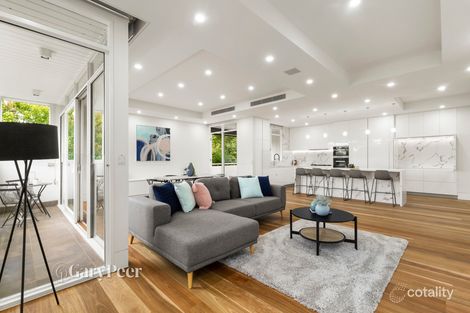 Property photo of 2/12 St Aubins Avenue Caulfield North VIC 3161