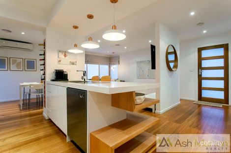 Property photo of 28 Bognor Avenue Seaford VIC 3198