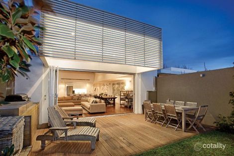 32 Ruskin St, Elwood, VIC 3184