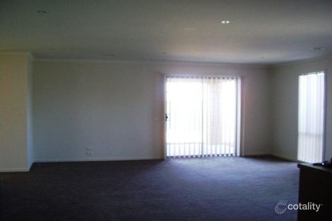Property photo of 7 Raby Place Deer Park VIC 3023