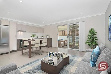 Property photo of 2/18 Westall Place Redbank Plains QLD 4301