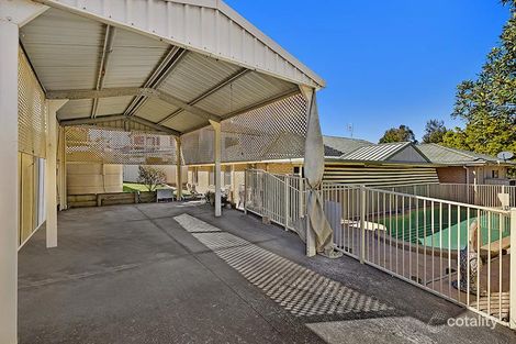 Property photo of 10 Flame Tree Close Hamlyn Terrace NSW 2259