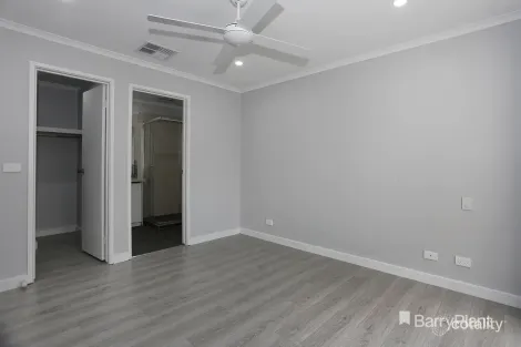 Property photo of 6 Howitt Court Berwick VIC 3806