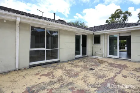 Property photo of 6 Howitt Court Berwick VIC 3806