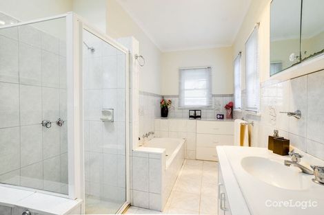 Property photo of 15 Balding Avenue Werribee VIC 3030