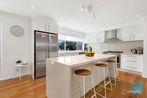 Property photo of 12 Sharrock Close Caroline Springs VIC 3023