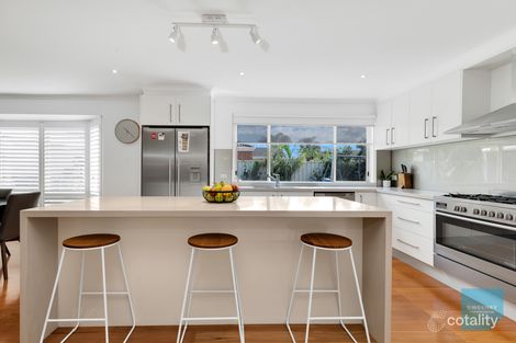Property photo of 12 Sharrock Close Caroline Springs VIC 3023