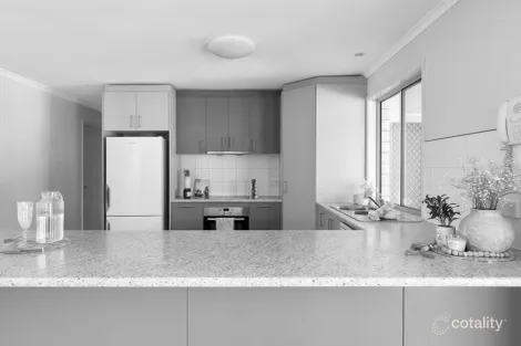 Property photo of 5 Mariposa Place Cooloola Cove QLD 4580