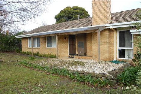 Property photo of 28 Wilson Road Glen Waverley VIC 3150